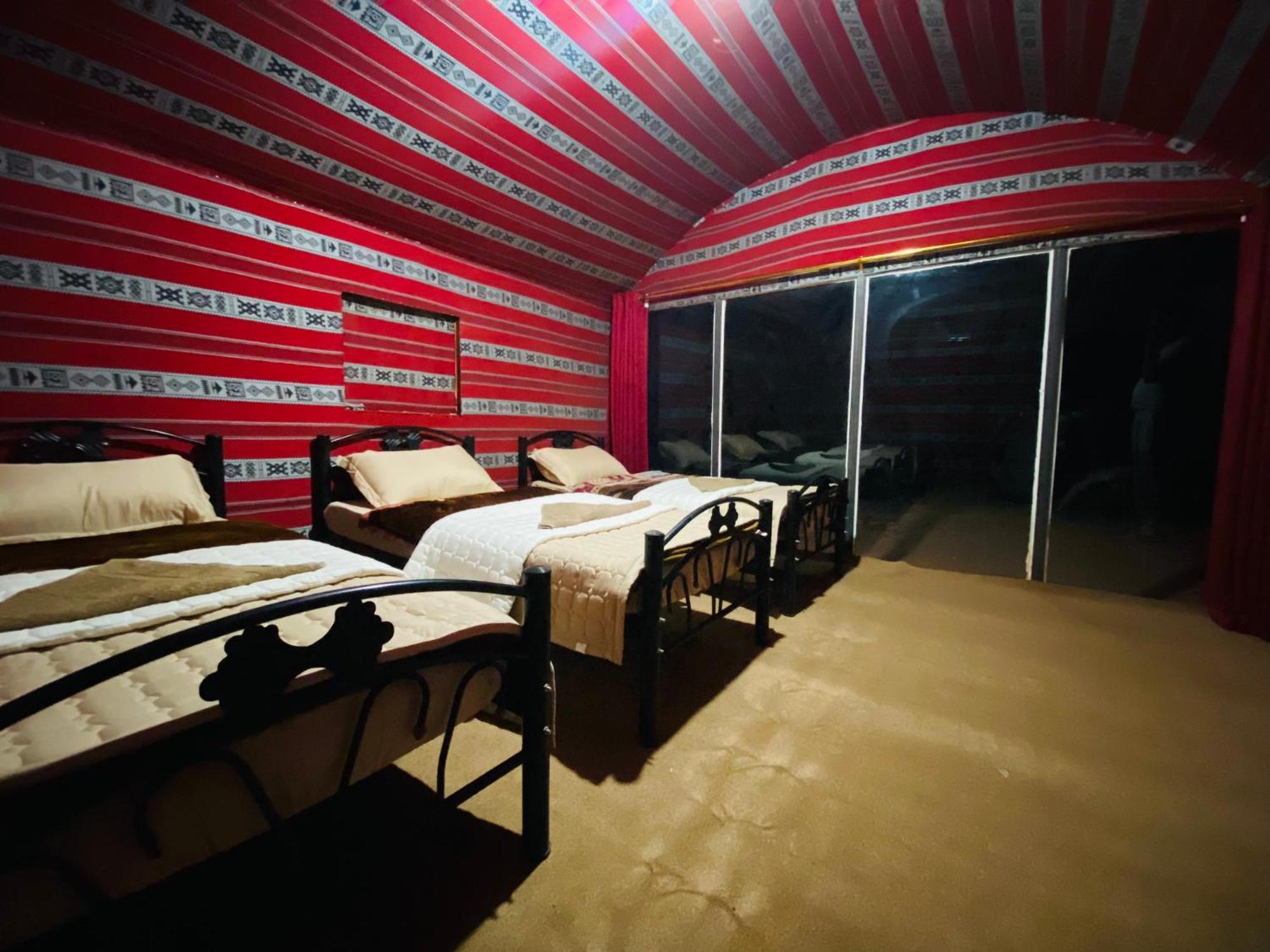 Desert Tree Camp&Tours Вади-Рам Экстерьер фото